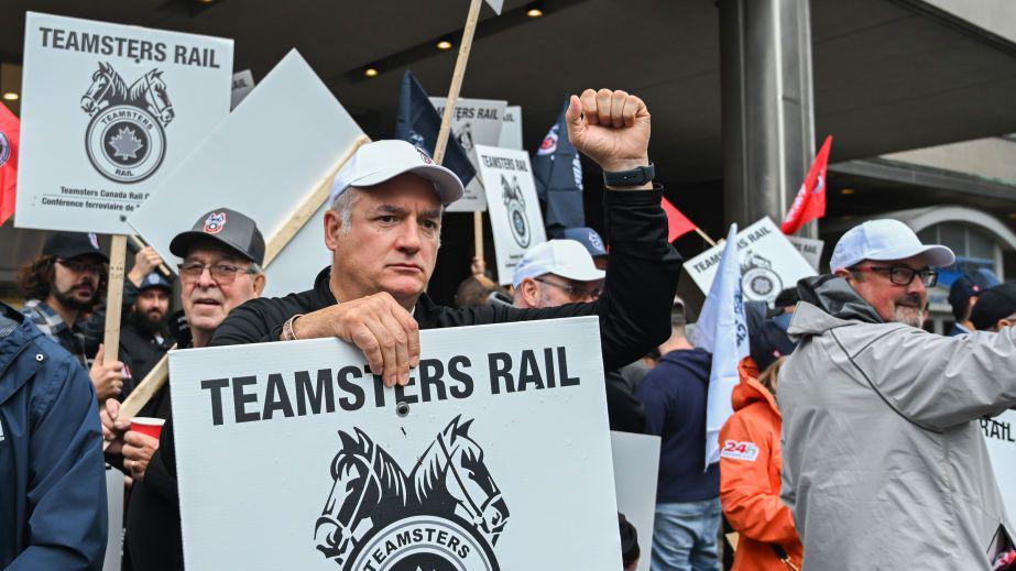 Rail workers and supporters during a strike in front of Canadian National Railway Co. headquarters in Montreal, Quebec, Canada, on Thursday, August 22, 2024