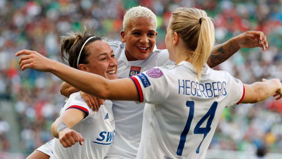 Lucy Bronze and Ada Hegerberg