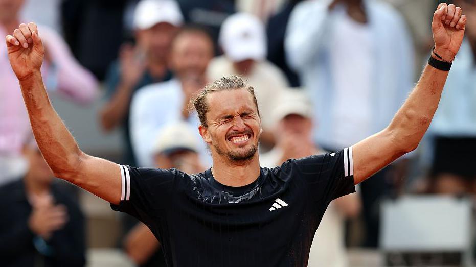 Alexander Zverev of Germany celebrates victory over Flavio Cobolli of Italy