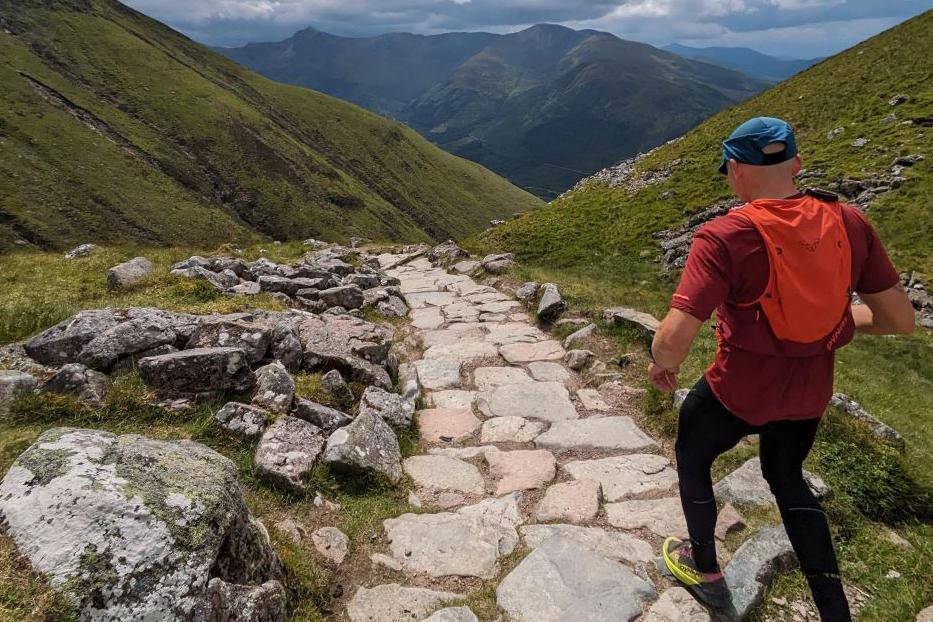 Pawel Cymbalista running down Ben Nevis