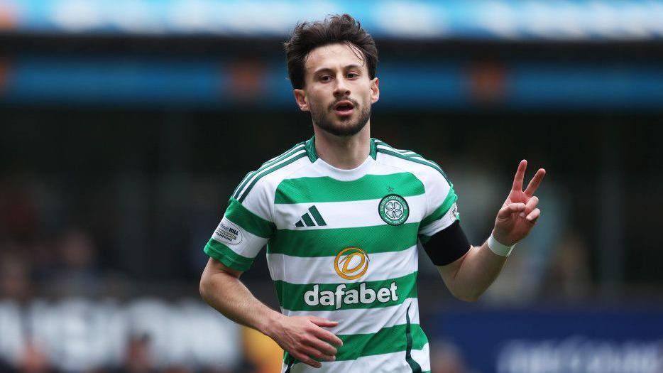 Celtic winger Nicolas Kuhn is connected his measurement to Como successful Serie A