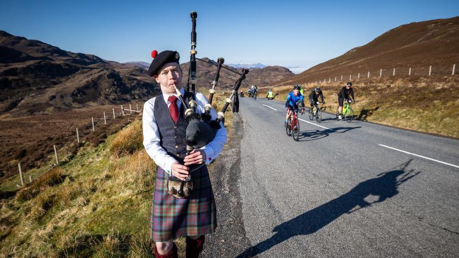 Piper at Etape Loch Ness