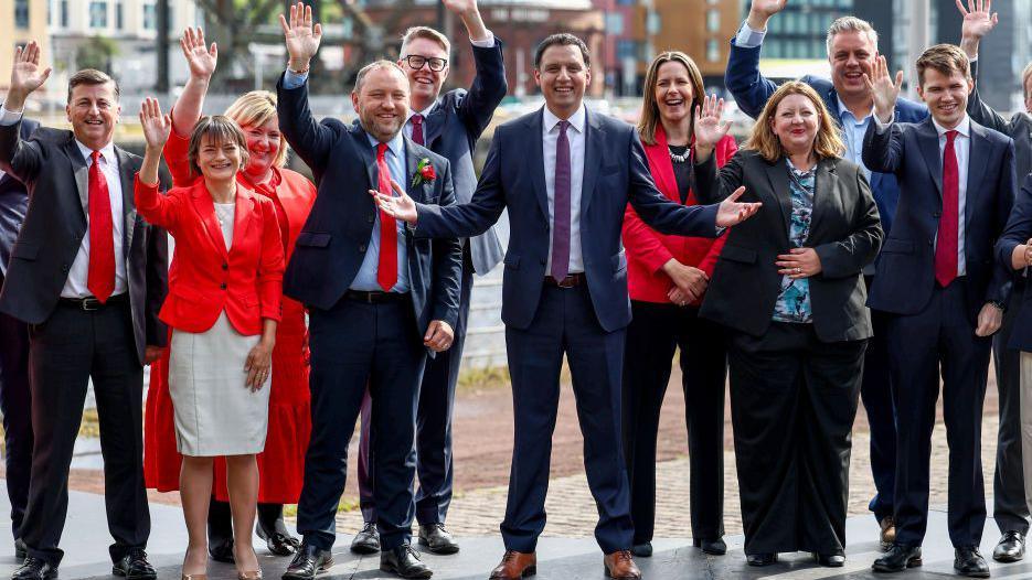 Anas Sarwar and Ian Murray with new Labour MPS