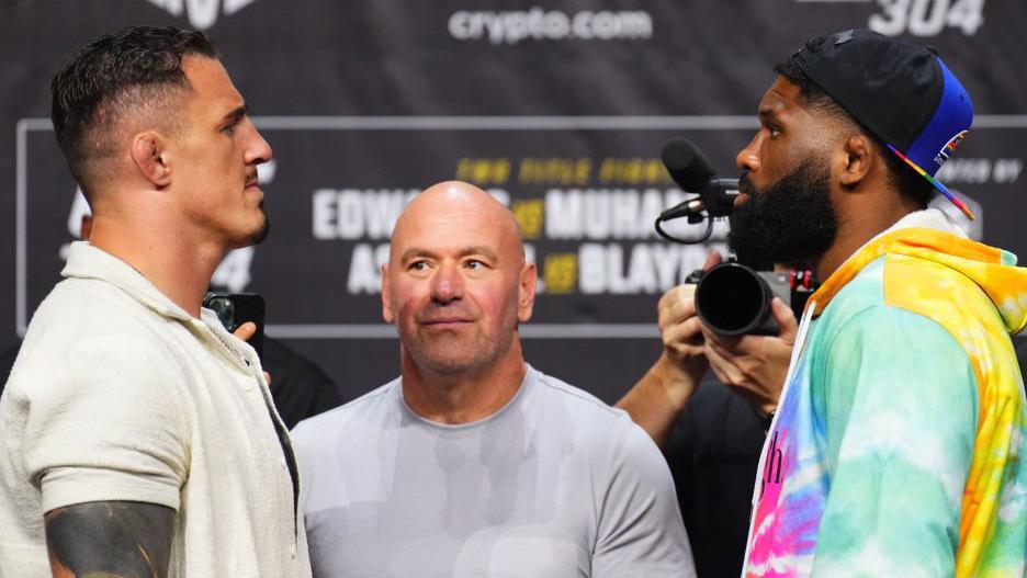 Tom Aspinall faces off against Curtis Blaydes