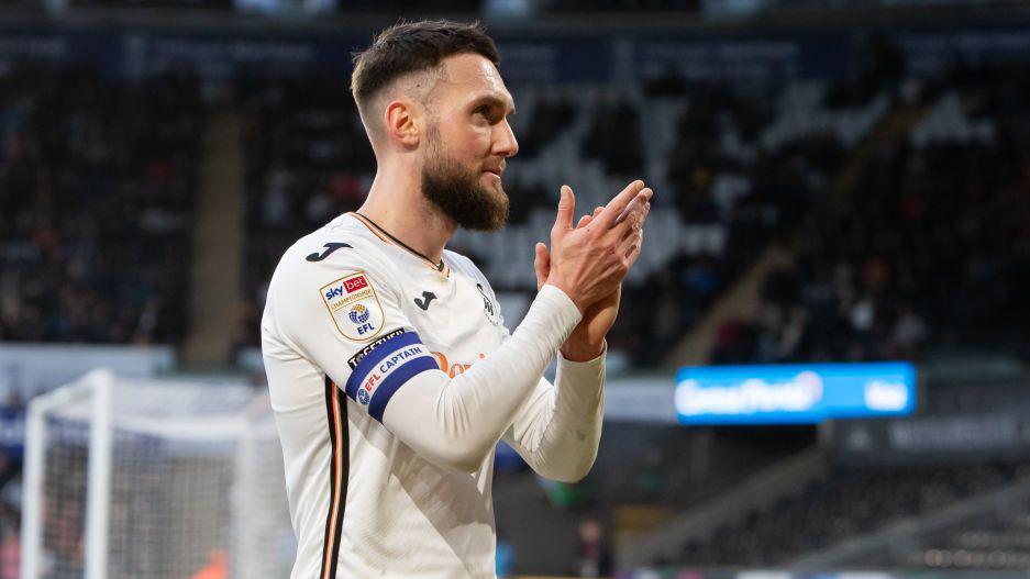 Matt Grimes applauds Swansea fans