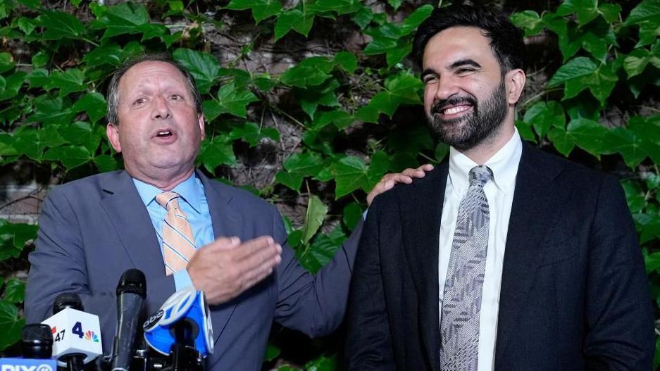 Brad Lander, campaigner  for New York’s 10th Congressional District, stands adjacent  to New York City Mayor Zohran Mamdani during a ticker  enactment      aft  winning the superior   elections successful  Brooklyn, New York