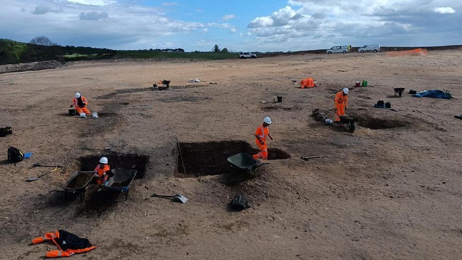 Dig at Lochinver Quarry