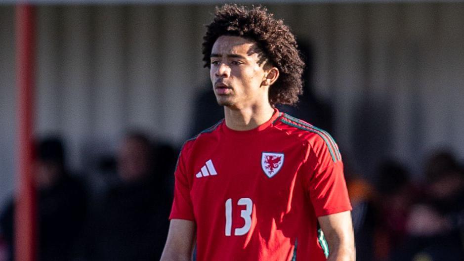 Jayden Lienou in action for Wales Under-19s