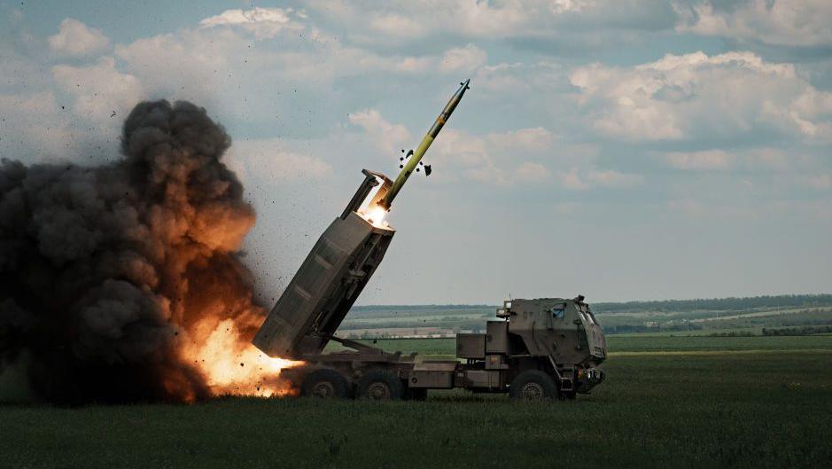 HIMARS launches rocket  