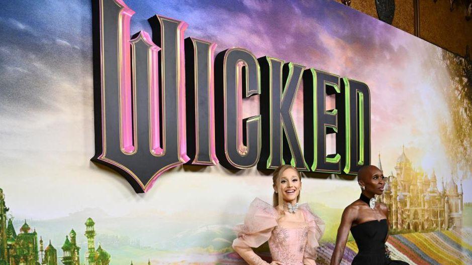 Wicked cast members Ariana Grande and Cynthia Erivo dressed in ball gowns on the red carpet at the film's Australian premiere