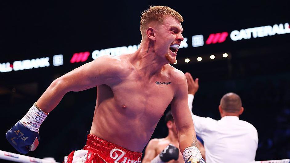 Fraser Wilkinson celebrates his win over William Crolla