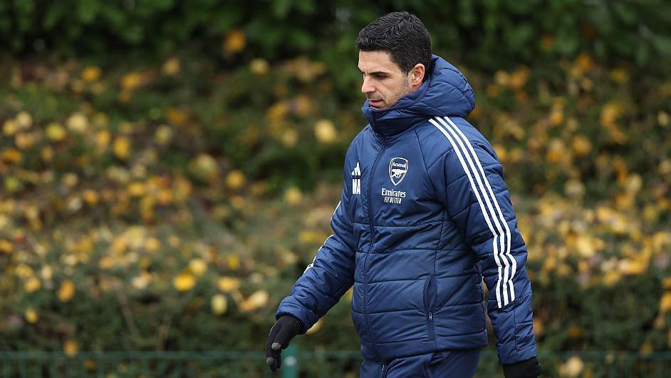 Mikel Arteta at Arsenal training.