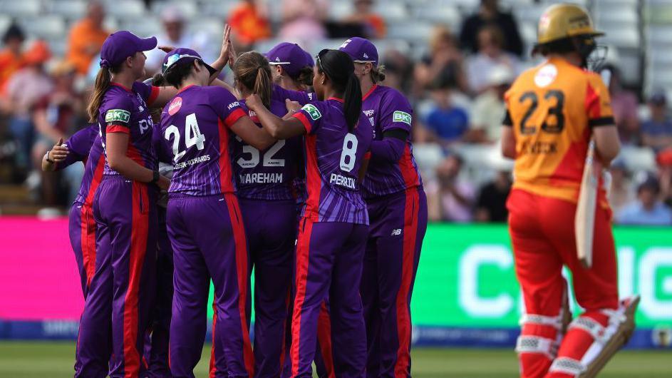 Northern Superchargers celebrate a wicket