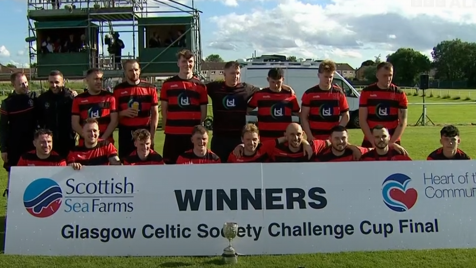 Camanachd an Òbain le Cupa Comann Ceilteach Ghlaschu