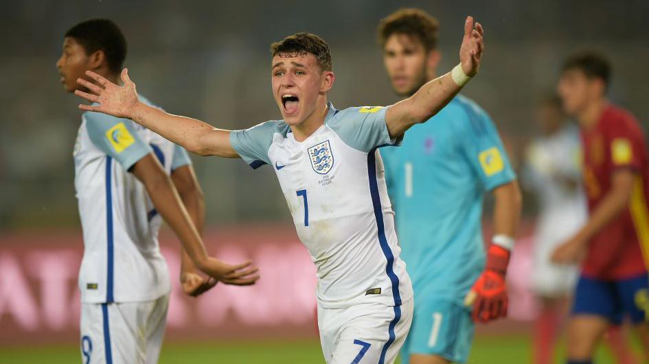 Phil Foden in action for England Under-17s