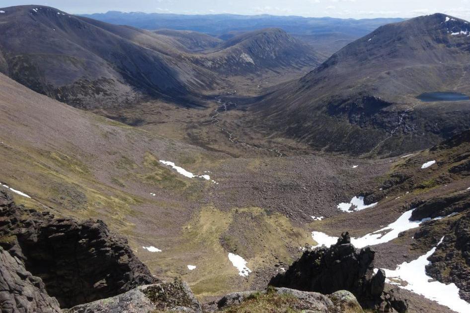 Lairig Ghru from Braeriach