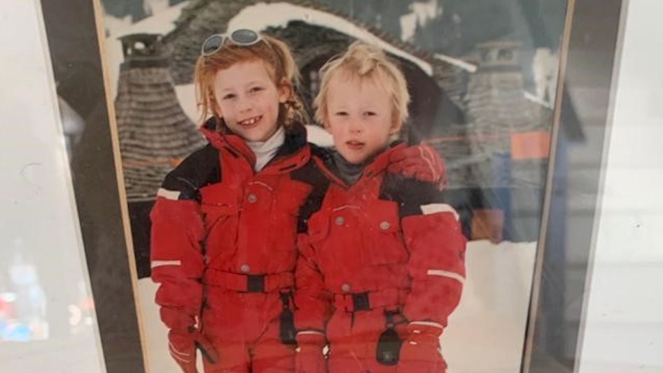 Cerys, Annie's niece (right)