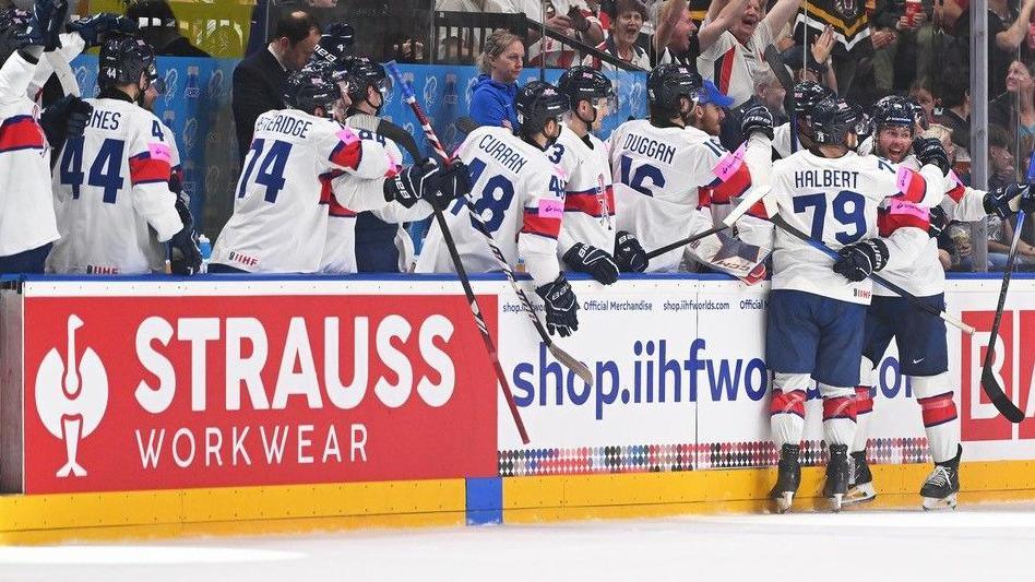 Great Britain Ice Hockey team celebrating their only win at the World Championship