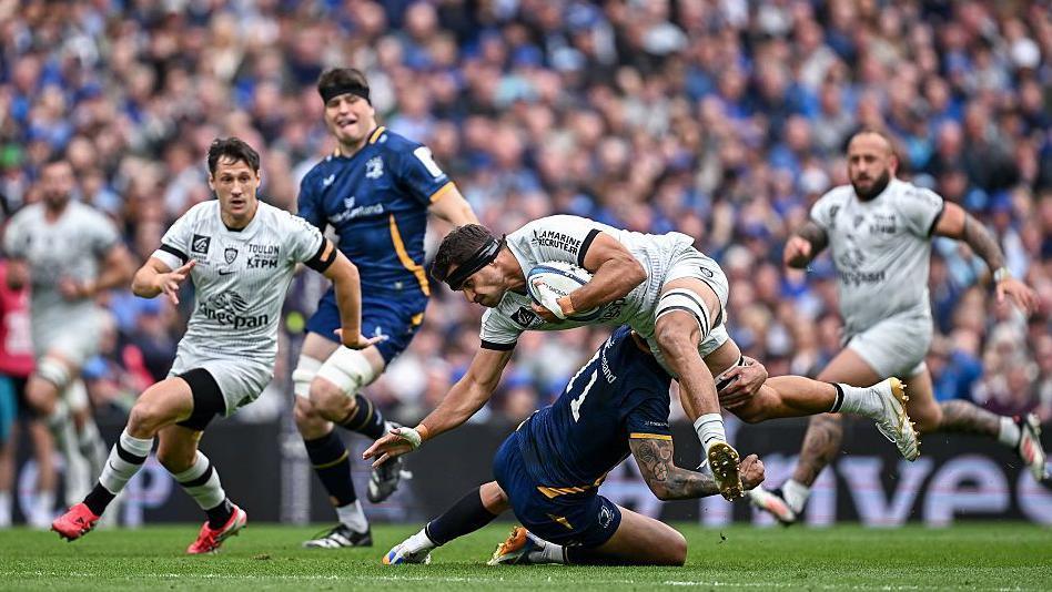 Ioane chop tackle