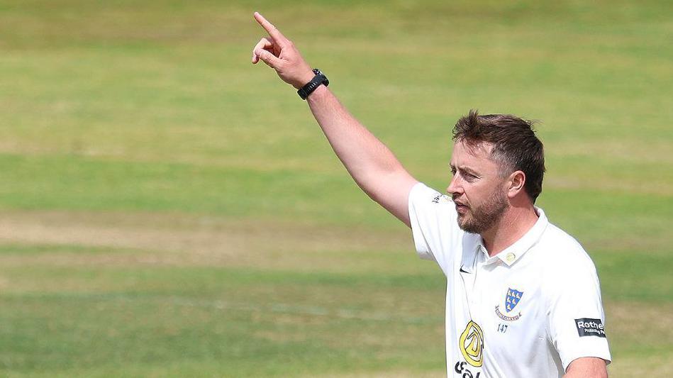 Ollie Robinson celebrates a wicket