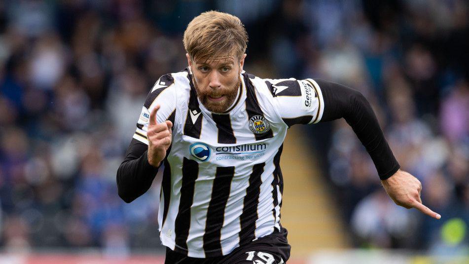 Shaun Rooney in action for St Mirren