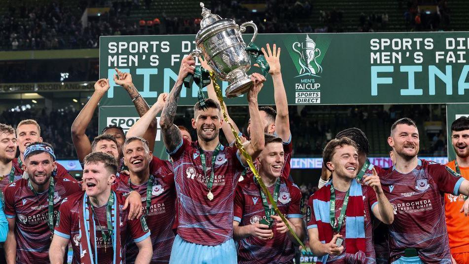 Drogheda celebrate winning the FAI Cup final in November