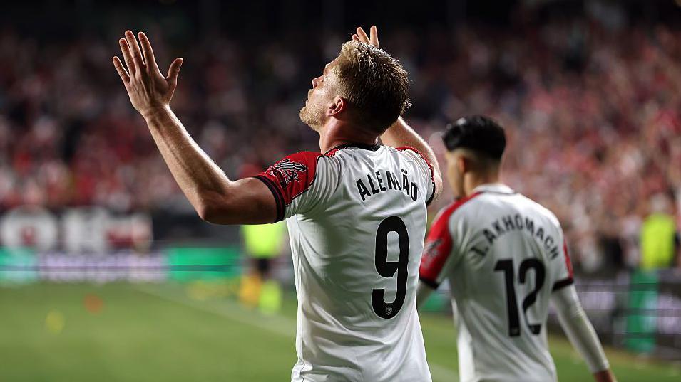 Rayo Vallecano vs Strasbourg : la rencontre qui retient son souffle — image 5