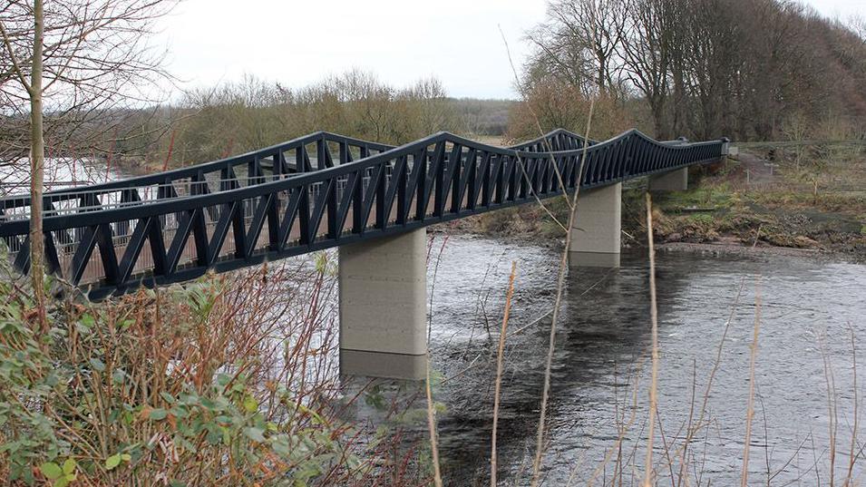 CGI image of the bridge in place