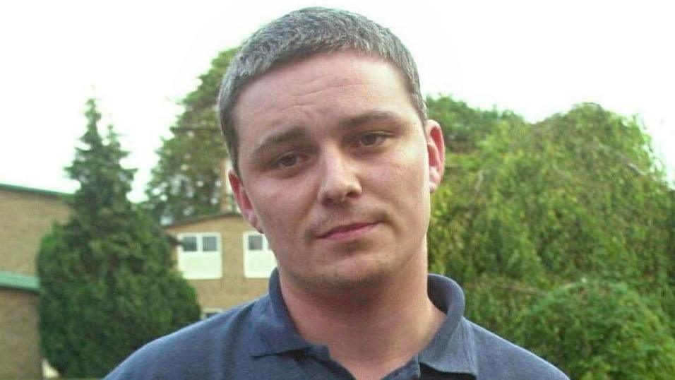Who was Soham killer Ian Huntley? - BBC News