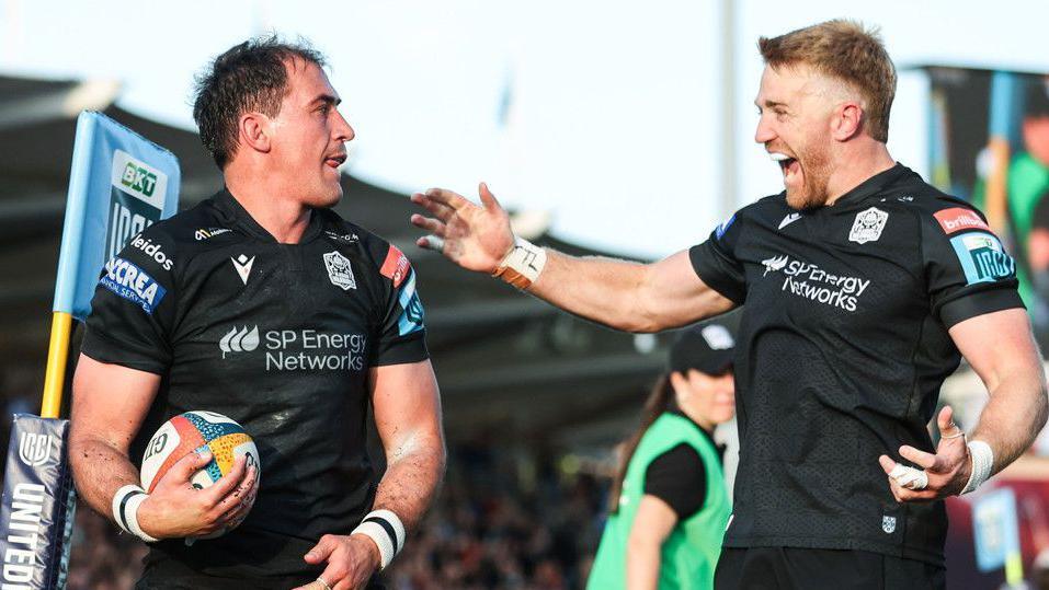 Henco Venter (left) scored Glasgow's third try in the weekend win over Stormers