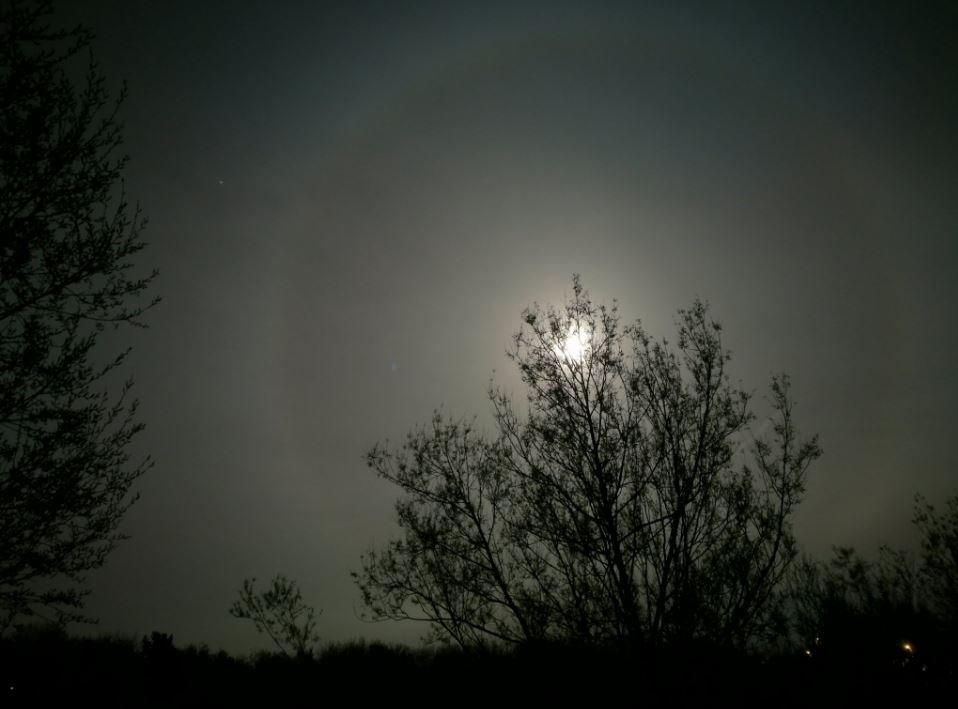 Moon halo as seen from the banks of the River Severn in Gloucestershire