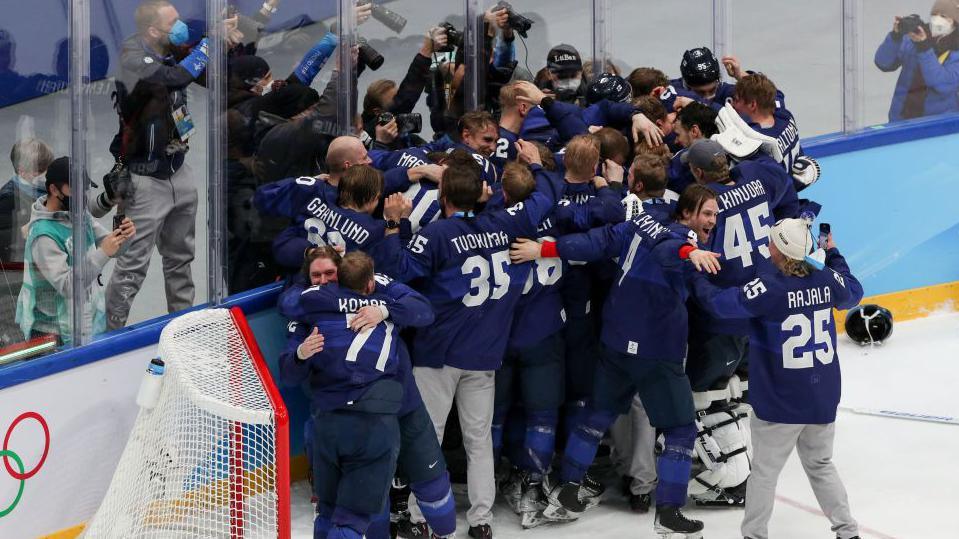 Finlandia celebra la obtención del oro en Pekín 2022