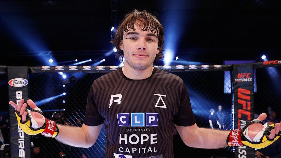 Luke Riley celebrates his win over Alexandre Junior at Cage Warriors 178 in Manchester