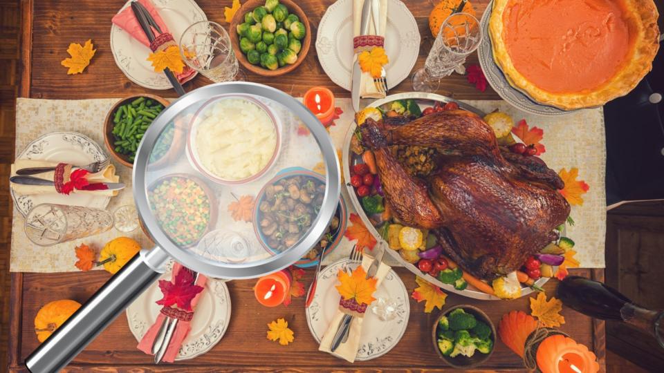 christmas dinner magnifying glass