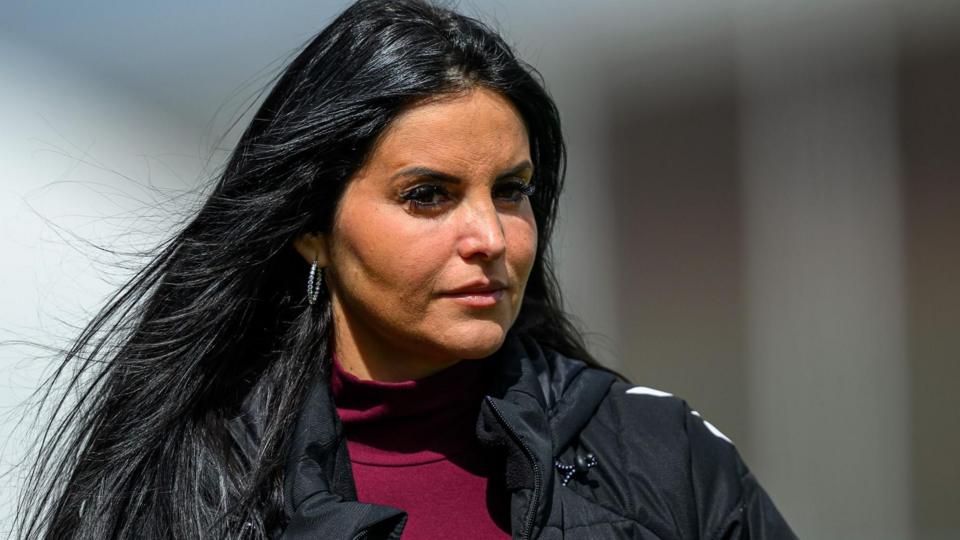 Man Utd set to appoint ex-Hearts boss Olid as women's manager