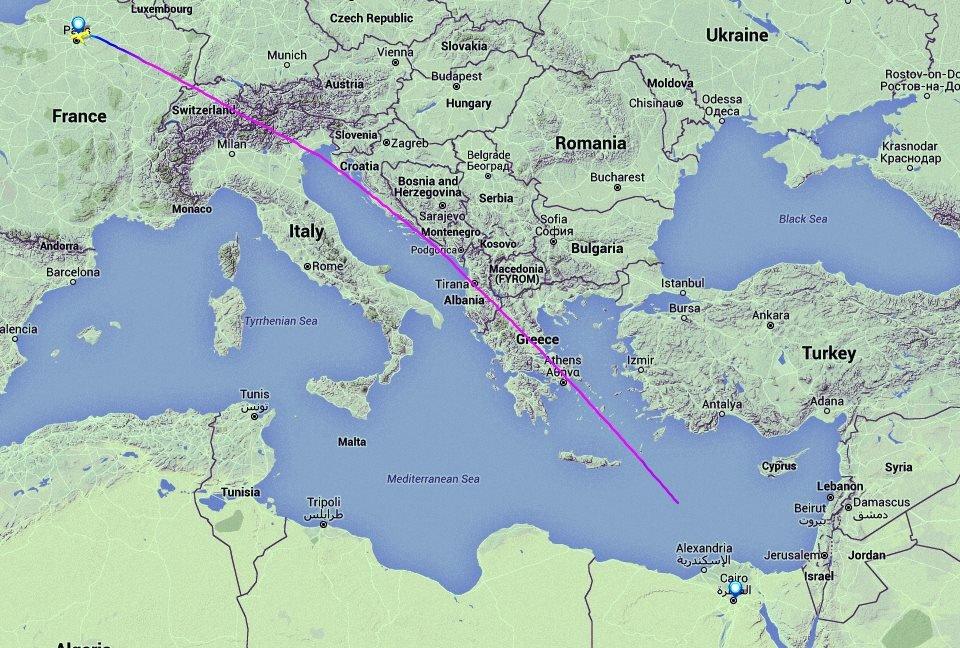 The track displayed on Flightradar24 showing the EgyptAir flight's path