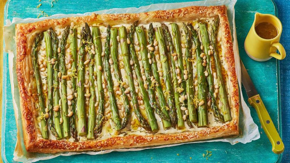 Asparagus tart with honey mustard dressing.
