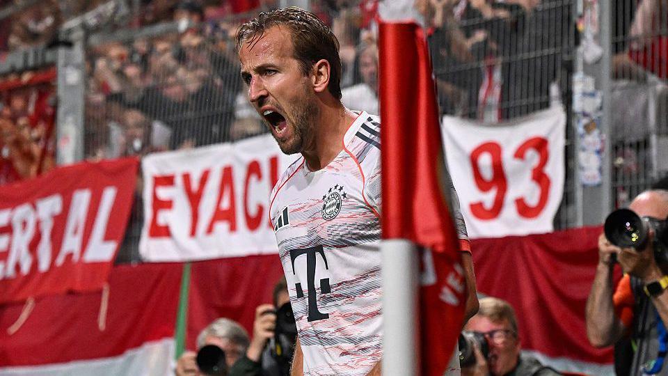 Harry Kane celebrates scoring for Bayern Munich