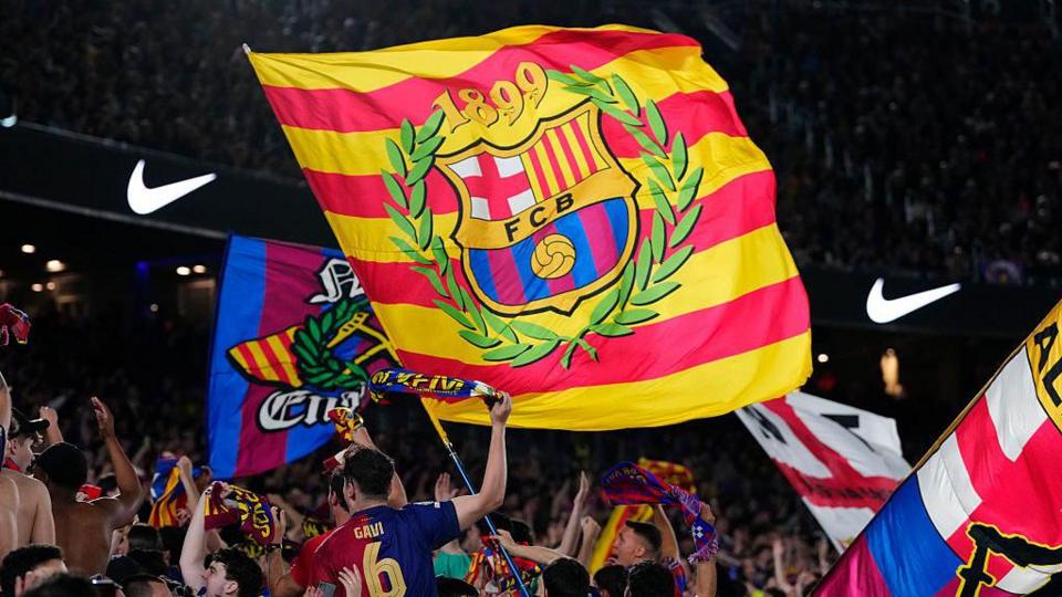 Barcelona say police used 'disproportionate' force on fans