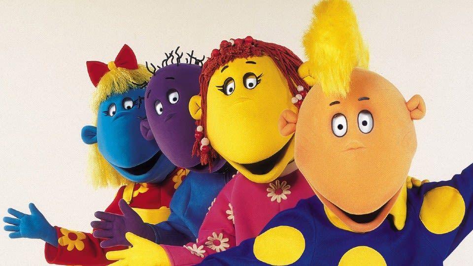 The Tweenies posing one behind each other, with Bella at the back, then Milo, Fizz, and Jake.