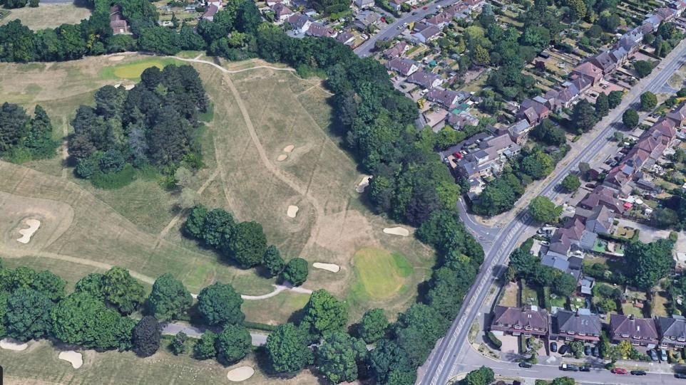 A satellite view of Batchwood Golf Course which runs close to residential homes in St Albans.