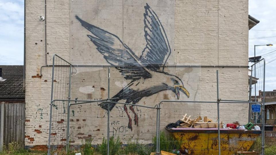 Banksy mural of a gull, Lowestoft