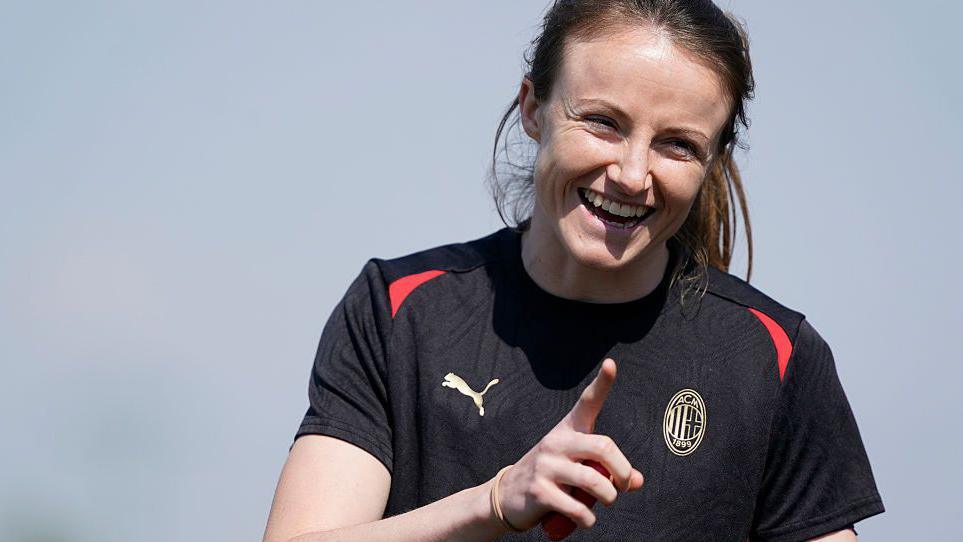 Christy Grimshaw in training with AC Milan