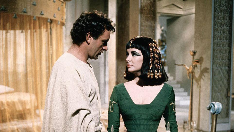 Richard Burton and Elizabeth Taylor on the set of Cleopatra 