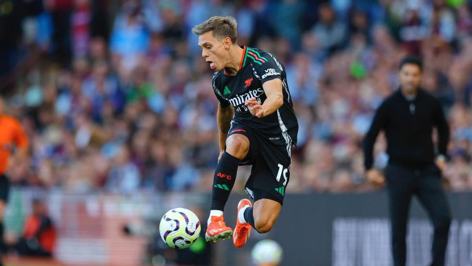 Arsenal midfielder Leandro Trossard