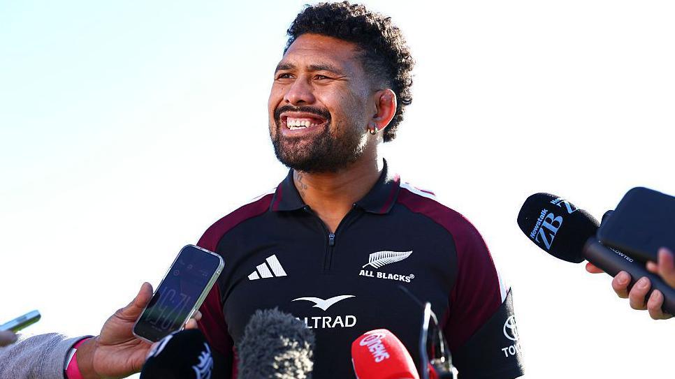 Ardie Savea talks to reporters