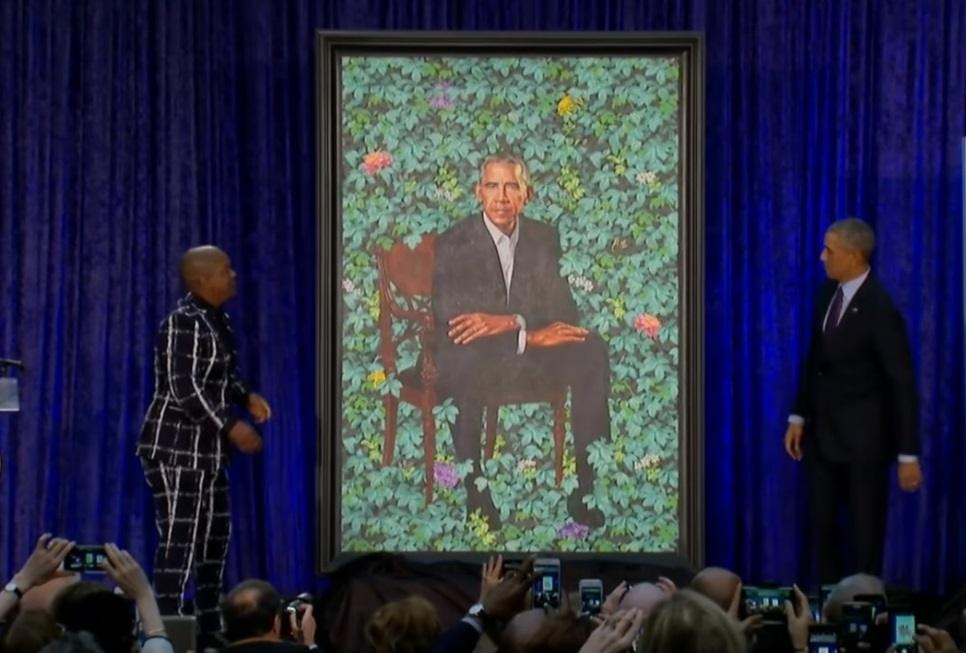 Screenshot of video showing Obama unveiling his portrait in 2018