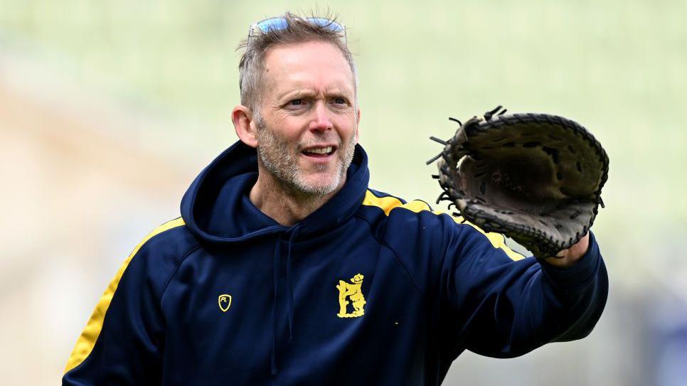 Warwickshire bowling coach Stuart Barnes