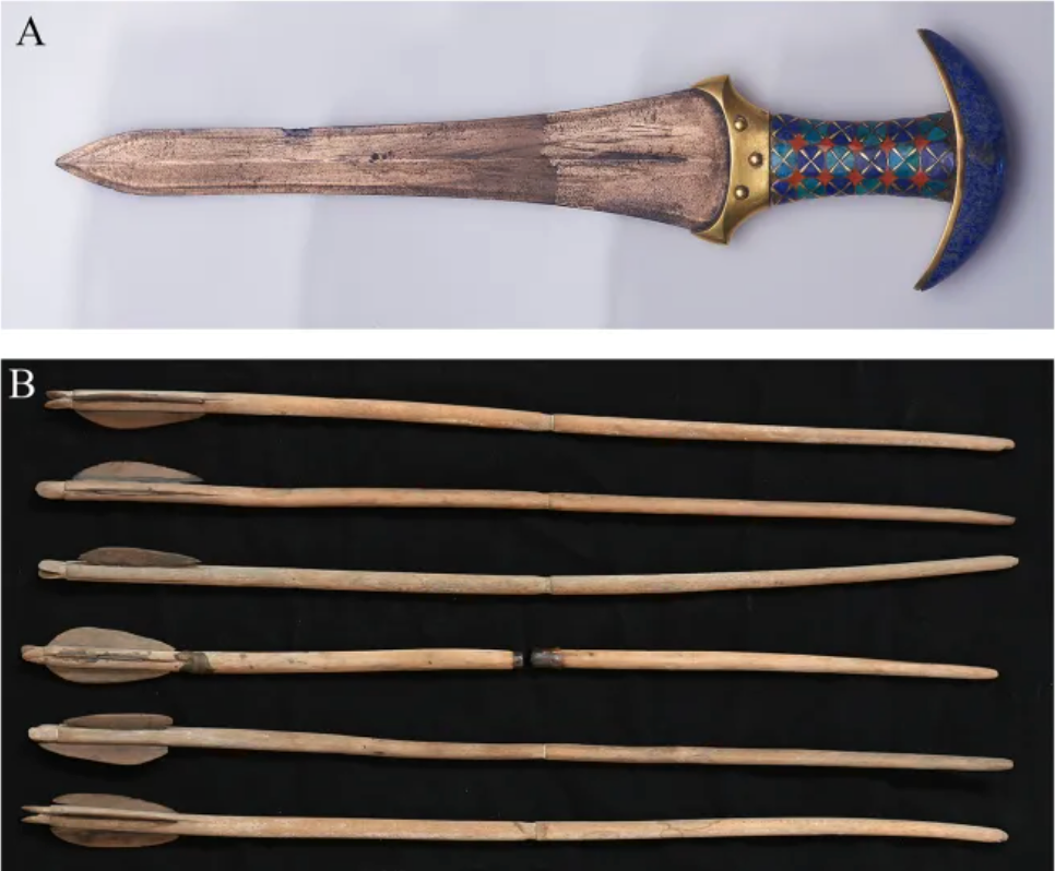A) Dagger of Princess Ita
(B) Arrows of Princess Noub Hotep