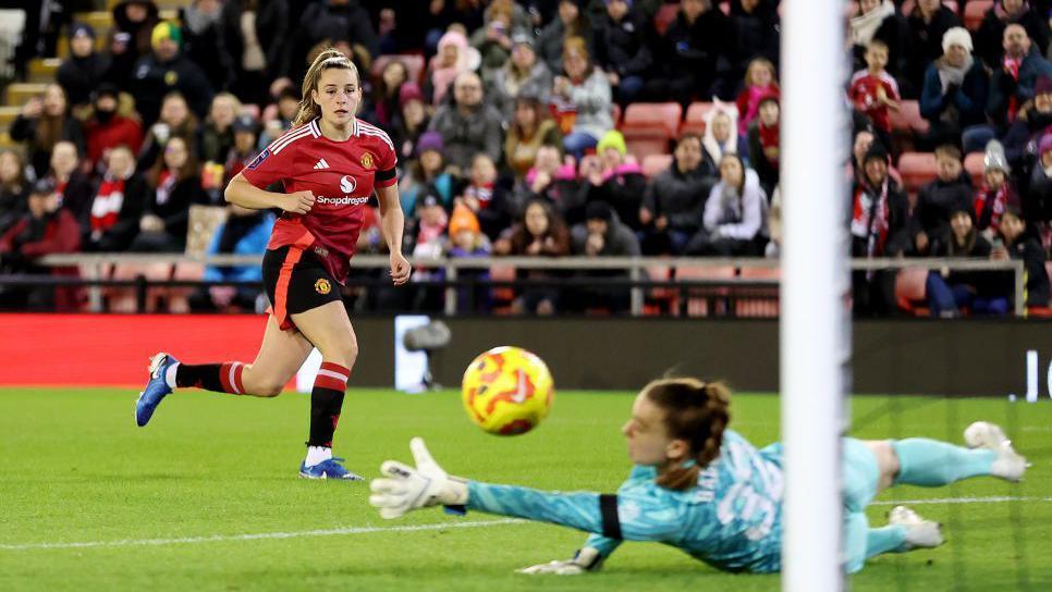 Ella Toone scores the opener for Man Utd v Brighton